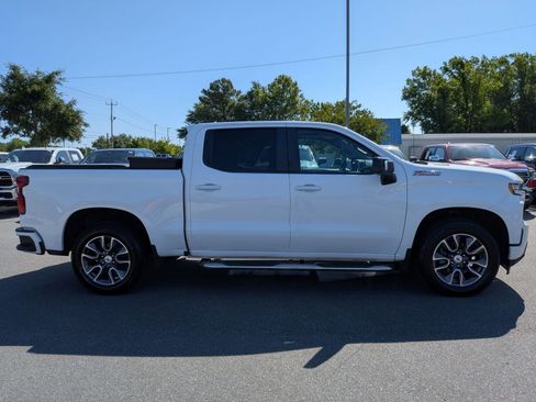 Used 2020 Chevrolet Silverado 1500 RST AWD/4WD image 2