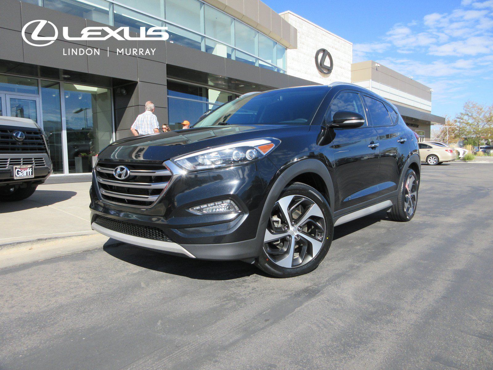 Used 2017 Hyundai Tucson Limited AWD/4WD image 1