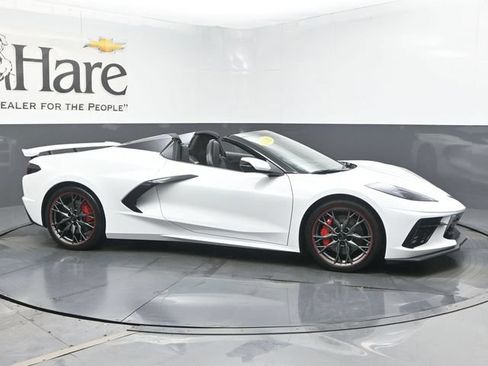 Used 2026 Chevrolet Corvette Stingray Preferred Conv w/ Z51 Performance Package RWD image 1