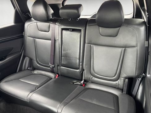 Used 2024 Hyundai Tucson Limited image 14