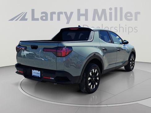 Used 2025 Hyundai Santa Cruz SE FWD image 5