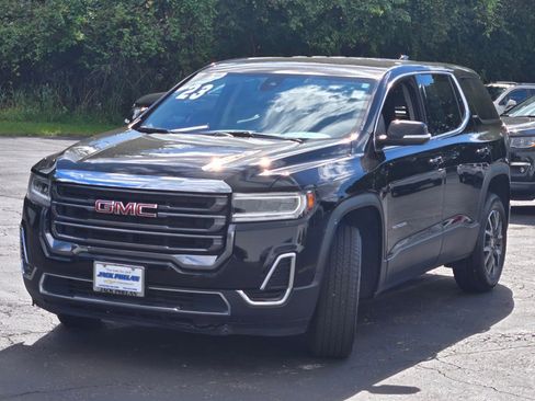 Used 2023 GMC Acadia SLE image 4