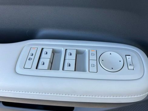 Used 2026 Hyundai Santa Fe SEL w/ Tow & Go Package image 29