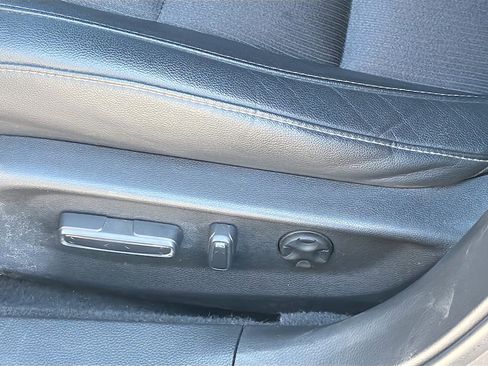 Used 2019 Honda Accord Sport image 22