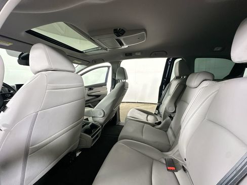 Used 2023 Honda Odyssey Touring image 15