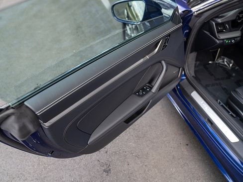 Certified 2025 Porsche 911 Carrera image 18