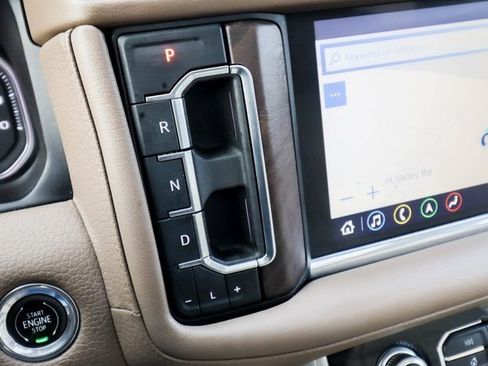 Used 2021 GMC Yukon XL Denali w/ Denali Premium Package image 8