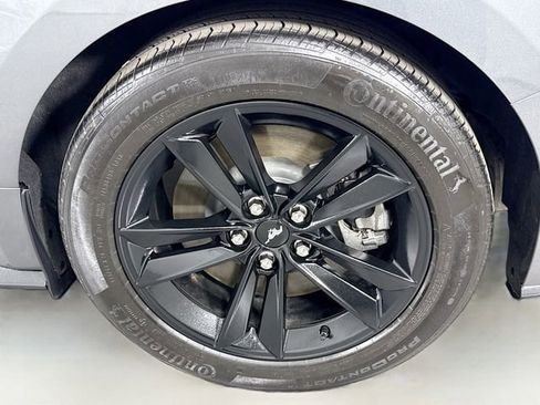 Used 2024 Ford Mustang GT RWD image 29
