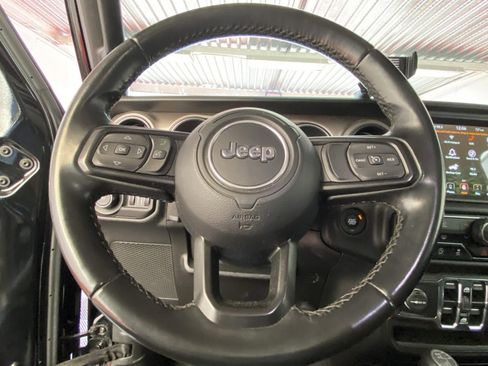 Used 2020 Jeep Wrangler Unlimited Sport S AWD/4WD image 28