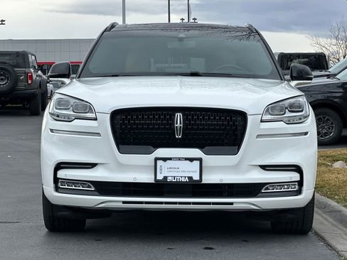 Certified 2023 Lincoln Aviator Black Label image 10