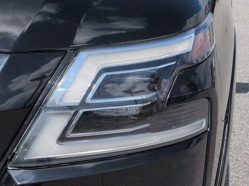 Used 2021 Nissan Armada SL w/ Midnight Edition Package RWD image 10