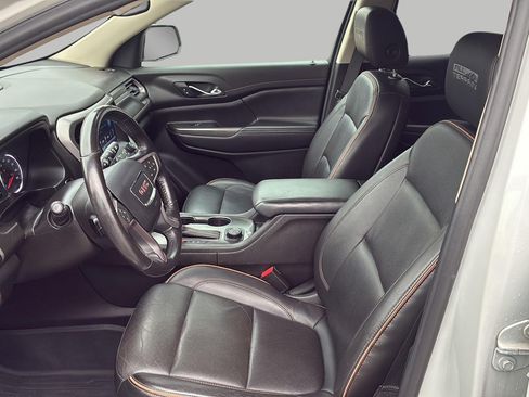 Used 2019 GMC Acadia SLT AWD/4WD image 11