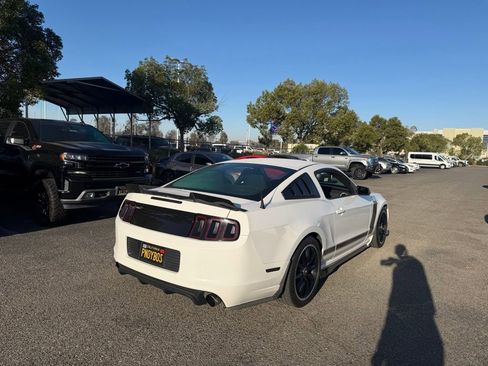 Used 2013 Ford Mustang Boss 302 w/ Boss 302 Accessory Pkg RWD image 3