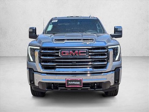 New 2026 GMC Sierra 2500 SLT w/ SLT Premium Package AWD/4WD image 4