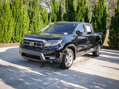 Certified 2024 Honda Ridgeline RTL image 5