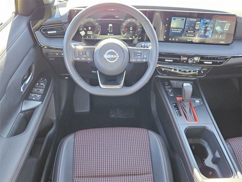 New 2026 Nissan Kicks SR image 5