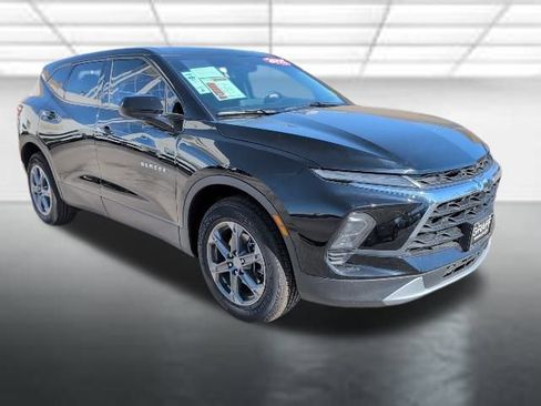 Certified 2023 Chevrolet Blazer LT w/ Driver Confidence Package image 1