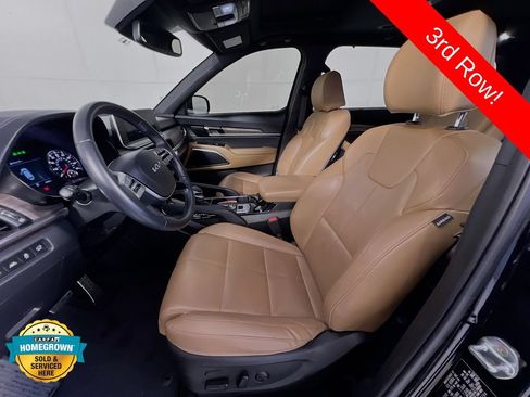 Certified 2022 Kia Telluride SX w/ Towing Package FWD image 12