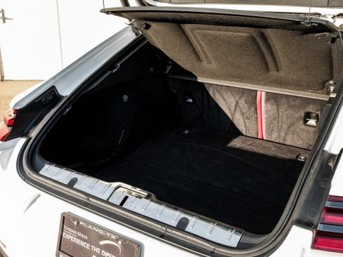 Used 2018 Porsche Panamera image 56