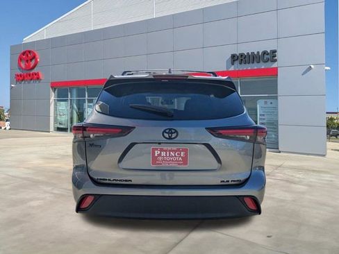 New 2026 Toyota Highlander XLE AWD/4WD image 5