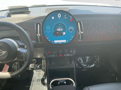 Used 2025 MINI Cooper Countryman John Cooper Works image 11