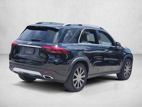 Used 2024 Mercedes-Benz GLE 350 4MATIC image 5
