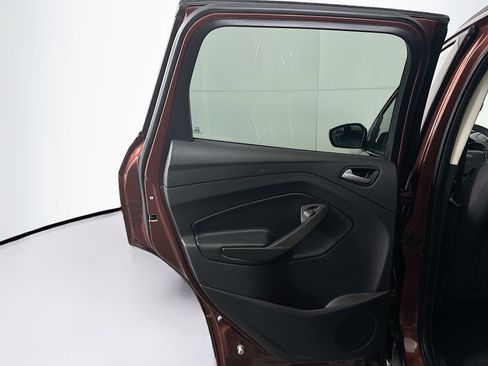 Used 2018 Ford Escape SE FWD image 24