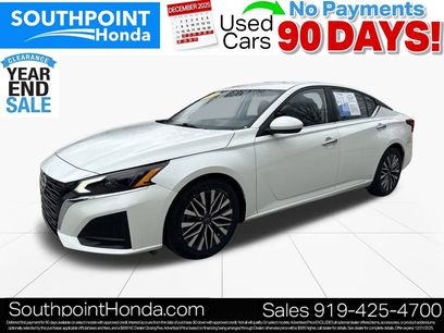 Used 2023 Nissan Altima 2.5 SV