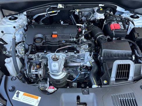 Used 2025 Honda HR-V Sport image 35