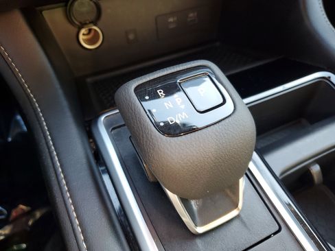 Certified 2024 Nissan Pathfinder SL image 24