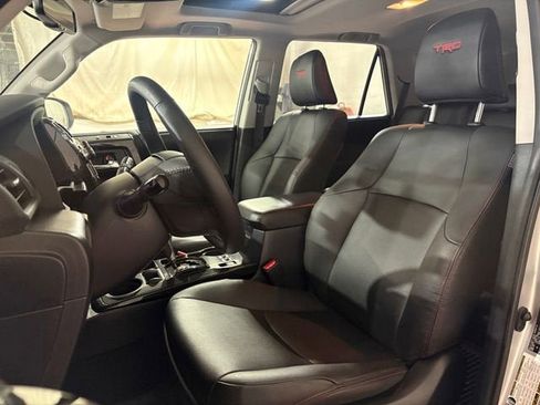 Used 2019 Toyota 4Runner TRD Off-Road Premium image 5