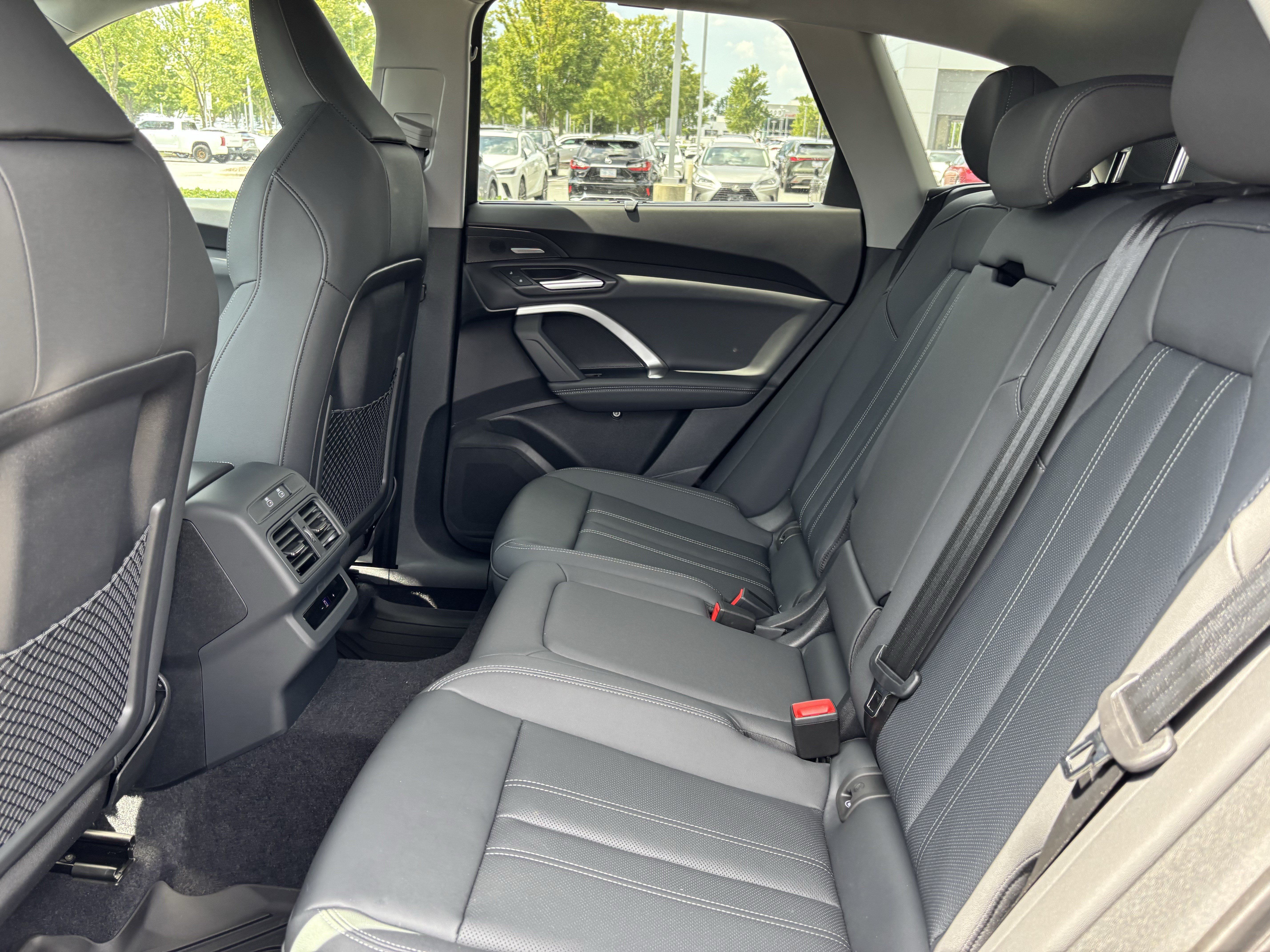 New 2026 Audi Q5 Premium Plus AWD/4WD image 32