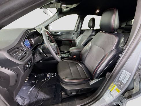 Used 2023 Ford Escape ST-Line w/ Cold Weather Package FWD image 22