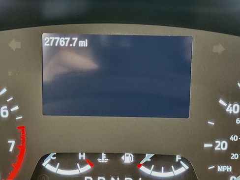 Used 2022 Ford Escape SE w/ SE Sport Appearance Package AWD/4WD image 16