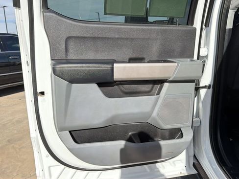 Used 2023 Ford F250 XLT w/ F-250 >10K GVWR Package image 15