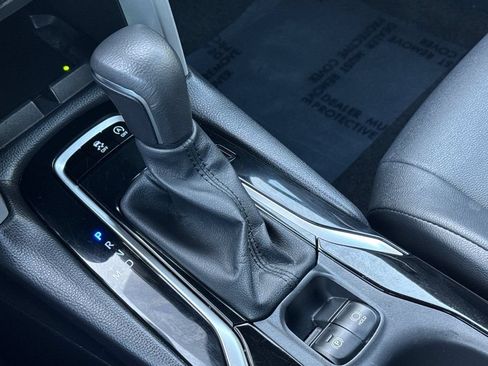 Certified 2024 Toyota Corolla Cross XLE w/ Convenience Package FWD image 20