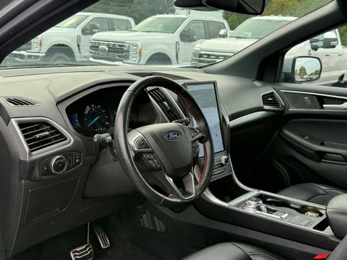 Used 2023 Ford Edge ST-Line AWD/4WD image 12