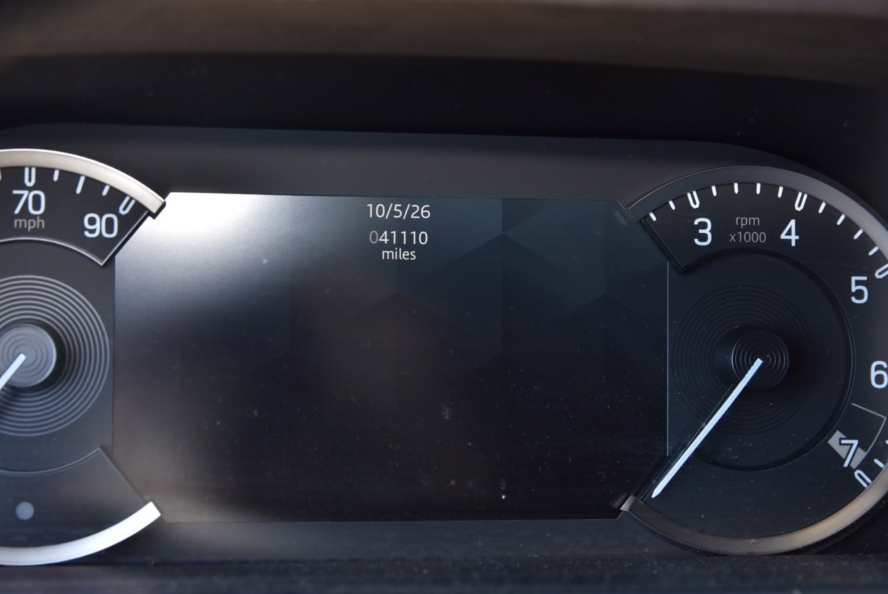 Used 2023 Land Rover Defender 110 S AWD/4WD image 10