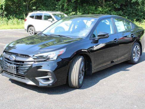 New 2025 Subaru Legacy Limited image 4