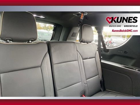 New 2026 GMC Yukon XL Elevation image 38