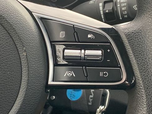 Used 2024 Kia Forte LXS image 13