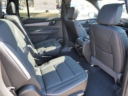 New 2026 Buick Enclave Sport Touring w/ Power Package image 28