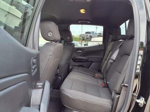 New 2026 GMC Canyon Elevation w/ Convenience Package image 15