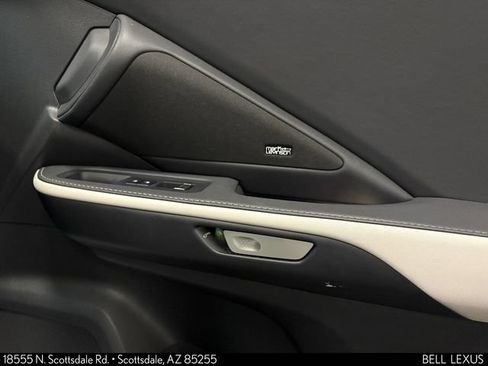 Certified 2025 Lexus TX 500h AWD w/ Technology Package image 29