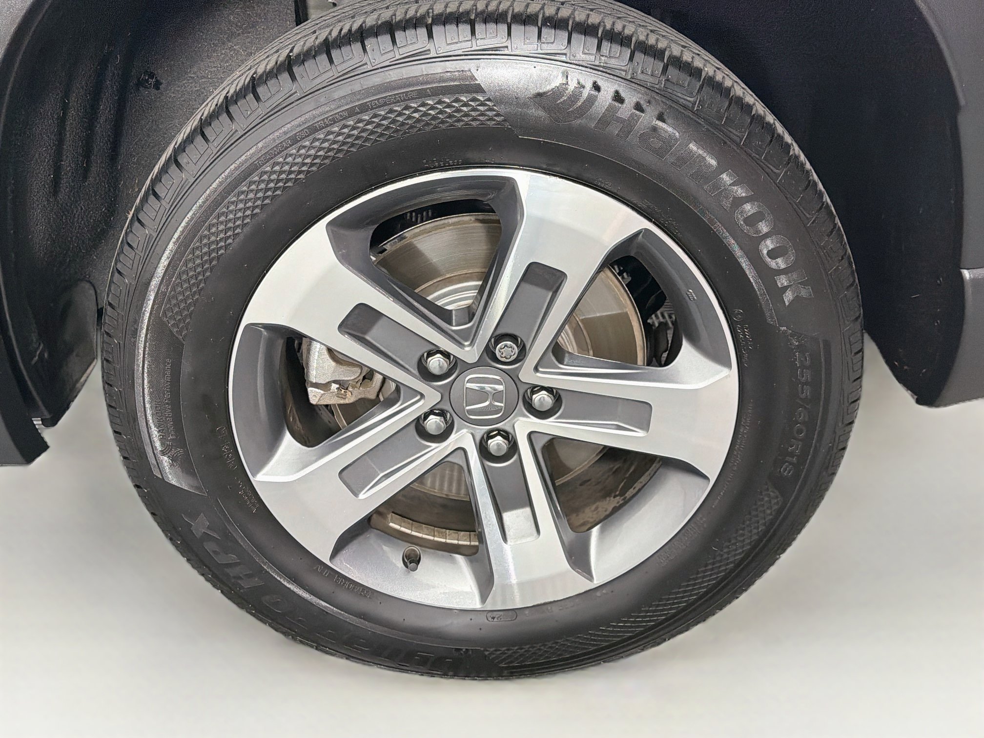 Used 2025 Honda Pilot EX-L image 11