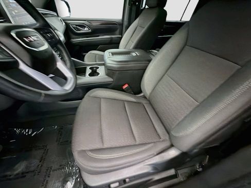 Used 2024 GMC Yukon XL SLE w/ Max Trailering Package AWD/4WD image 11