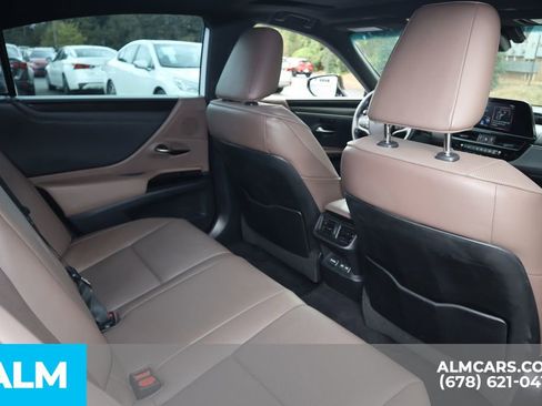 Used 2022 Lexus ES 300h w/ Premium Package image 24