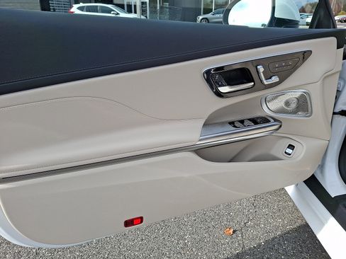 New 2026 Mercedes-Benz CLE 300 4MATIC Cabriolet image 8