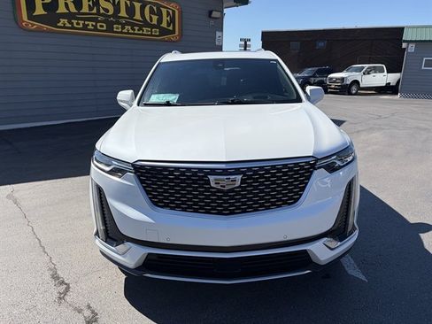 Used 2021 Cadillac XT6 Premium Luxury AWD/4WD image 3