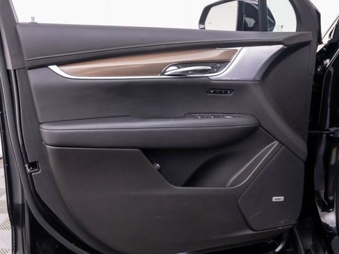 Certified 2025 Cadillac XT6 Premium Luxury w/ Platinum Package AWD/4WD image 15